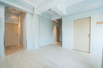 Khách sạn Shade House - Bitec Bangna 3*